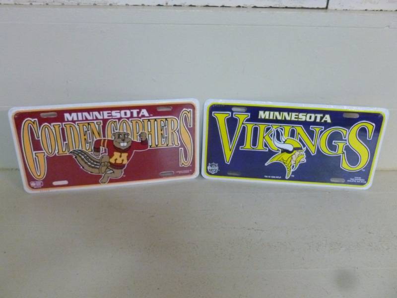 lot 98 image: Signs