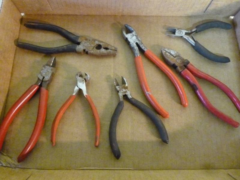 lot 108 image: Tools