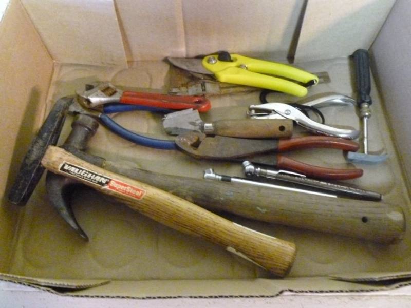 lot 113 image: Tools
