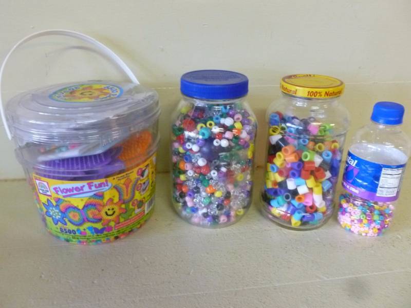 lot 125 image: Beads