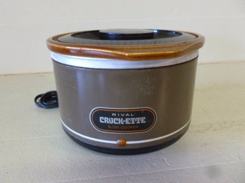 lot 158 image: Slow Cooker
