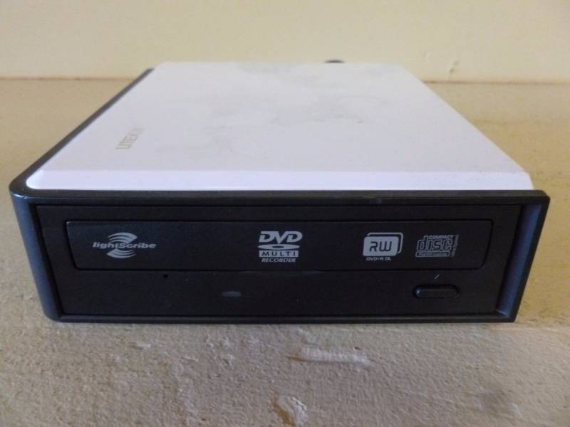 lot 175 image: DVD  CD Rewritable Drive