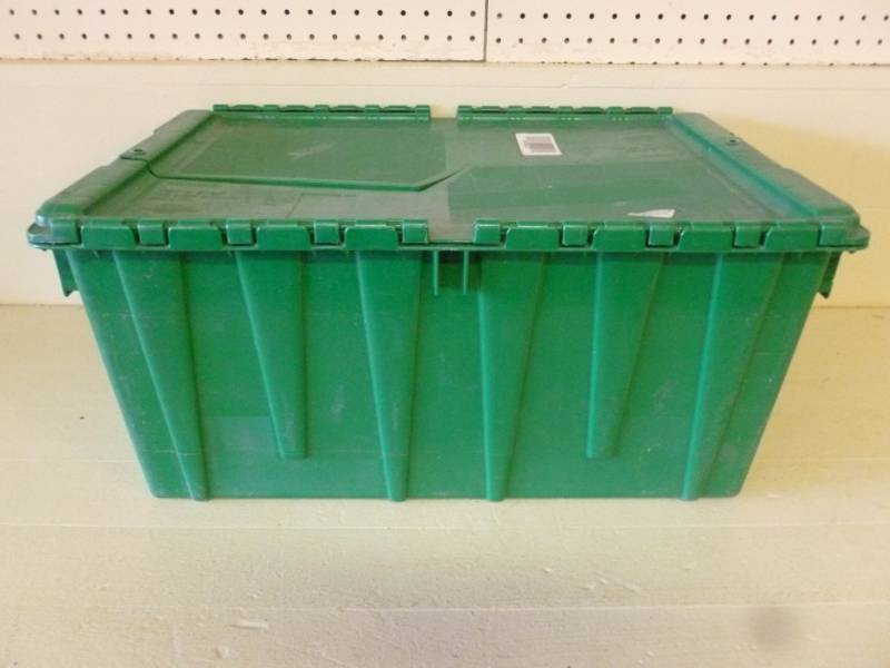 lot 202 image: Storage Tote