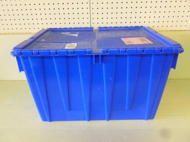lot 203 image: Storage Tote