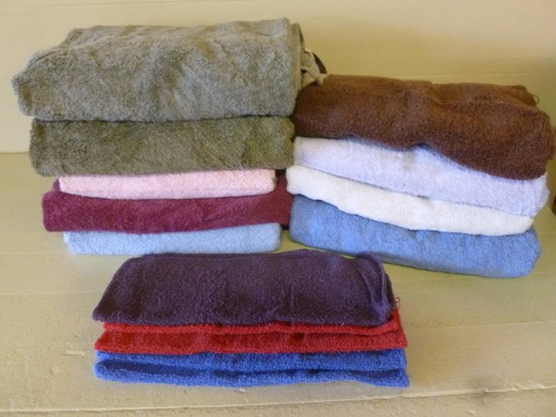 lot 214 image: Towels