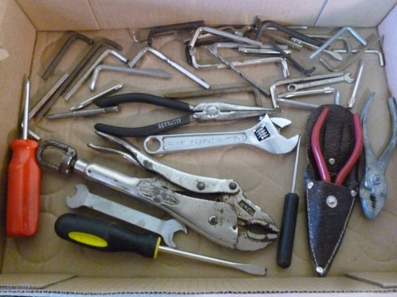 lot 227 image: Tools
