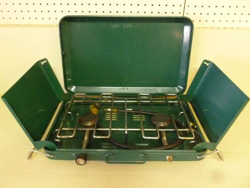 lot 232 image: Camp Stove