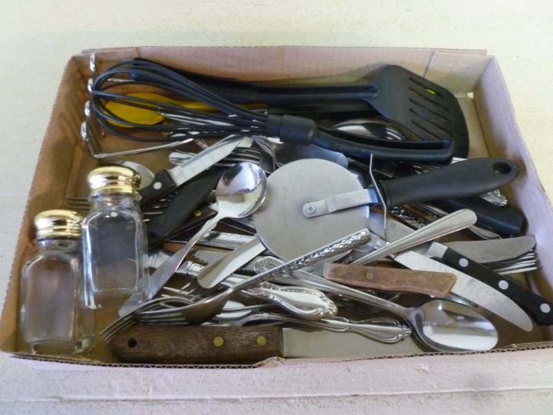 lot 235 image: Kitchen