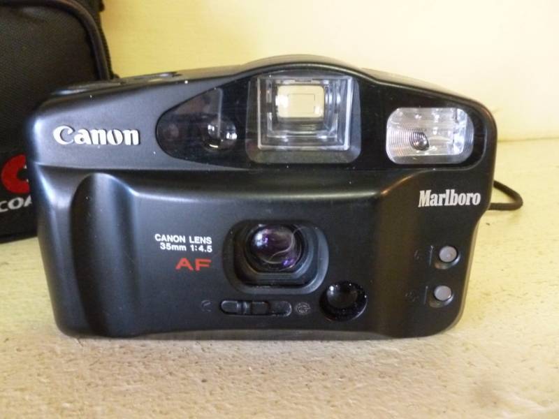lot 313 image: Marlboro Camera