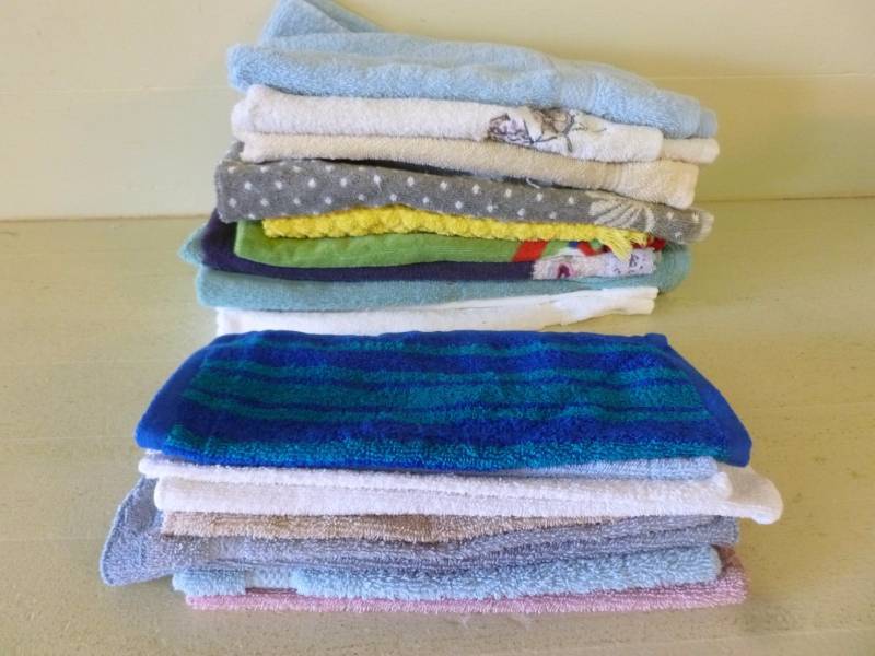 lot 342 image: Towels
