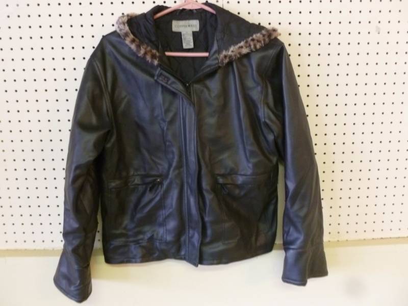 lot 350 image: Jacket