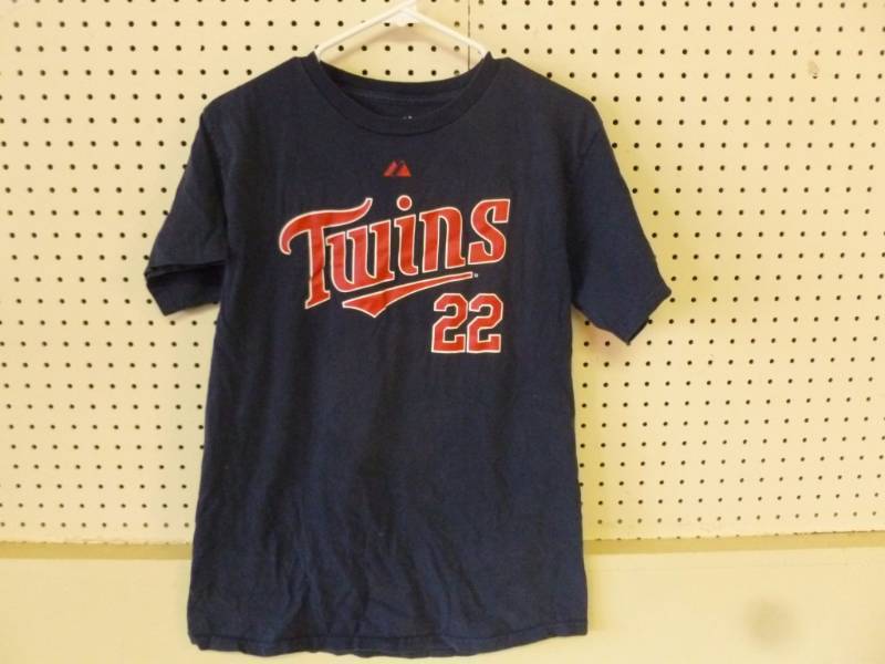lot 354 image: Minnesota Twins Shirt
