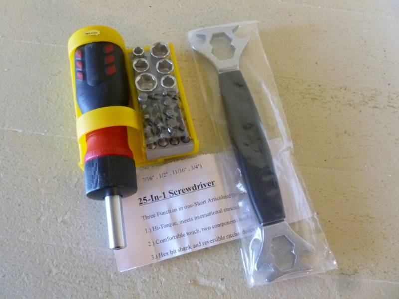 lot 370 image: Tool Set