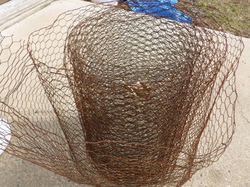 lot 379 image: Vintage Chicken Wire