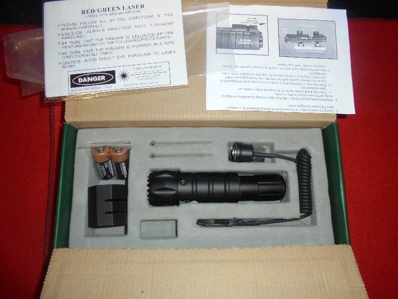 NcStar RedGreen Laser, Picatinny Rail Mount
