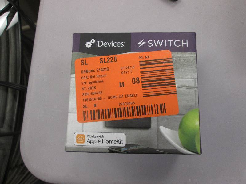 lot 10 image: iDevices Home Switch Kit with Enabl...