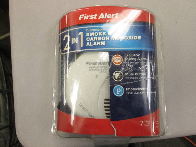 lot 13 image: First Alert Battery Operated Smoke...