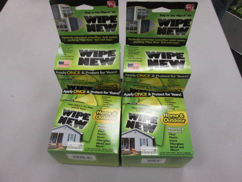 lot 28 image: Lot of 4 Wipe New Pre-Soaked Cleani...