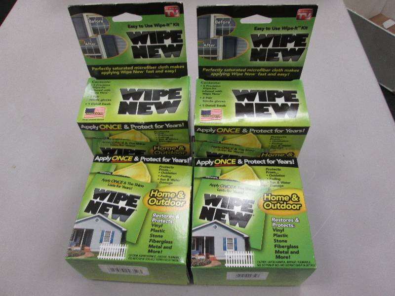 lot 30 image: Lot of 4 Wipe New Pre-Soaked Cleani...