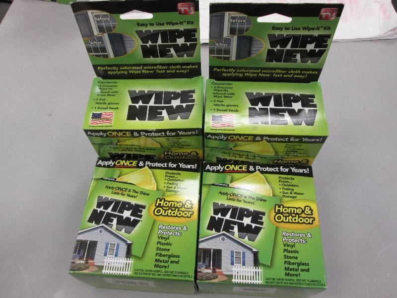 lot 35 image: Lot of 4 Wipe New Pre-Soaked Cleani...