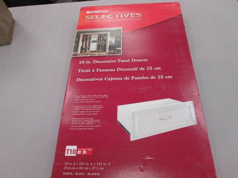lot 143 image: Closet Maid Selectives 10 inch Deco...