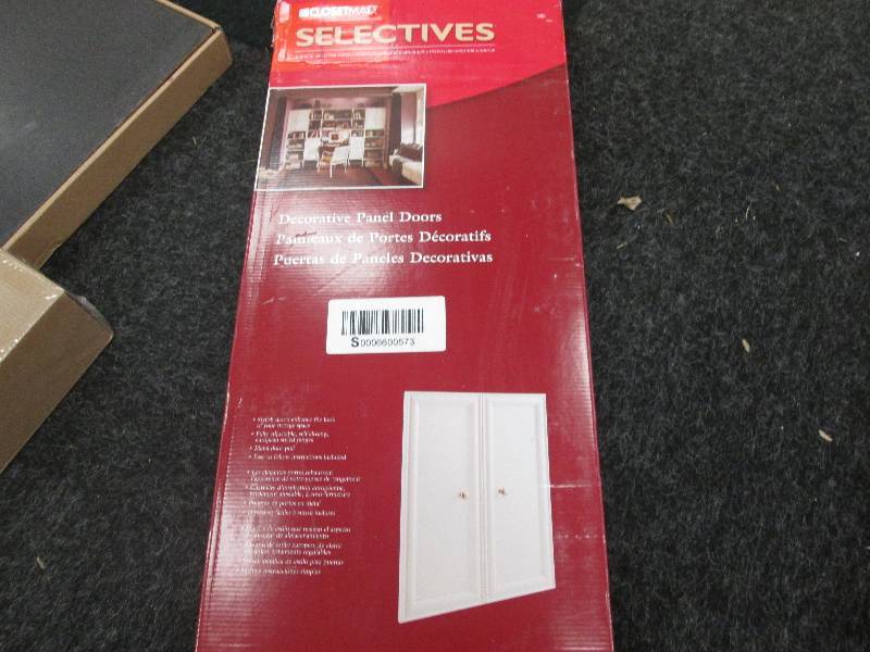 lot 145 image: Closet Maid Selectives  Decorative ...