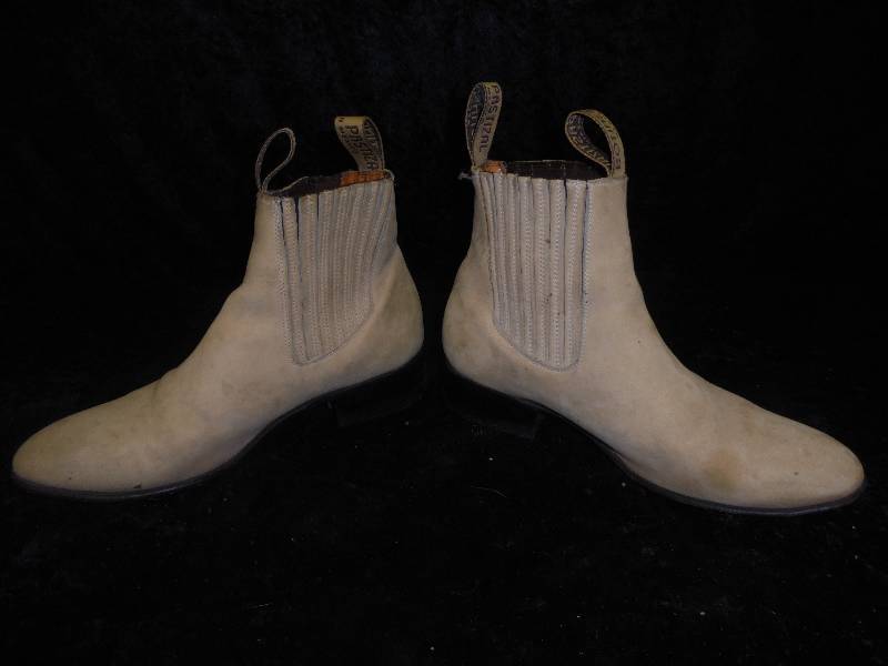 lot 35 image: Cowboy Boots - Pastizal, Unknown size