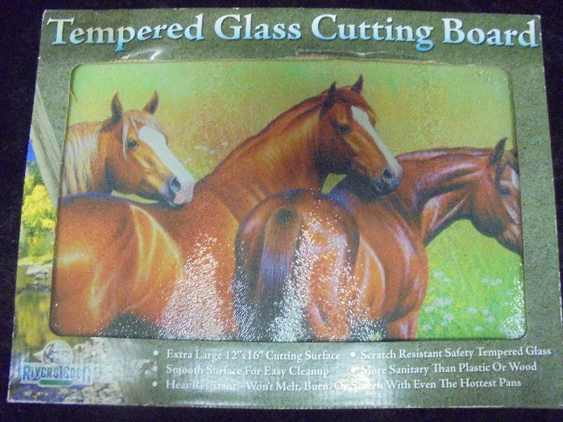 lot 59 image: Horse Cutting Board
