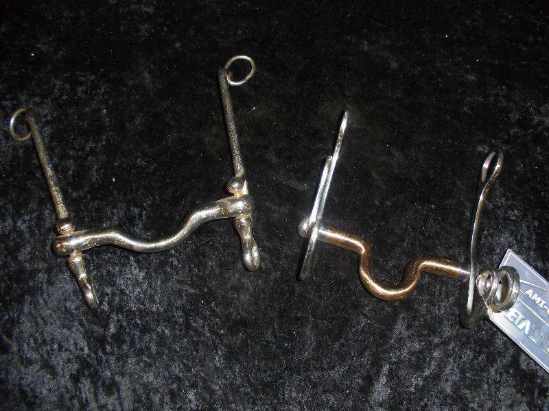 lot 80 image: Lot - 2 Western Training Bits