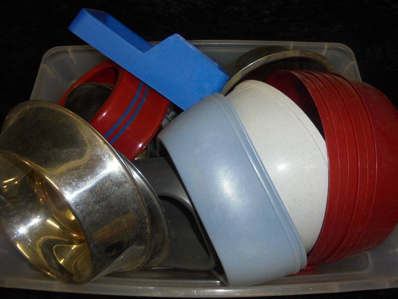 lot 134 image: Lot - Dog Bowls & Containers