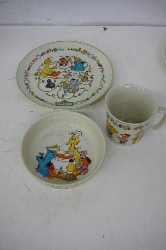lot 58 image: Sesame Street Plate, bowl and cup Gorham Fine China Japan 1976