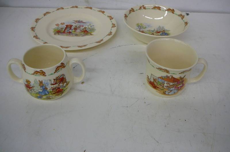 lot 59 image: Bunnykins Plate, cup, bowl, two handled cup royal doulton, Golden Jubilee Celebration