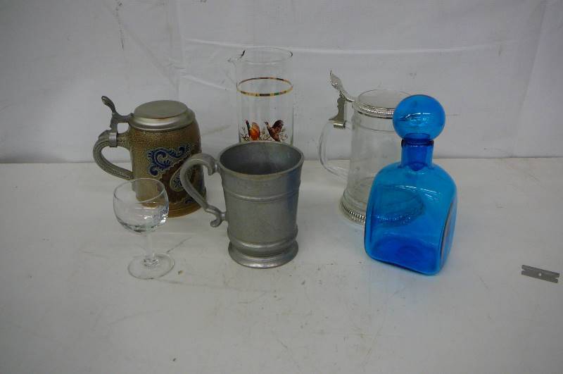 lot 70 image: Beer Steins, Decanters, Goebel, German