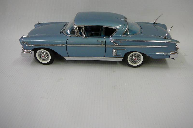 lot 16 image: Chevrolet Impala Sport Coup 1958