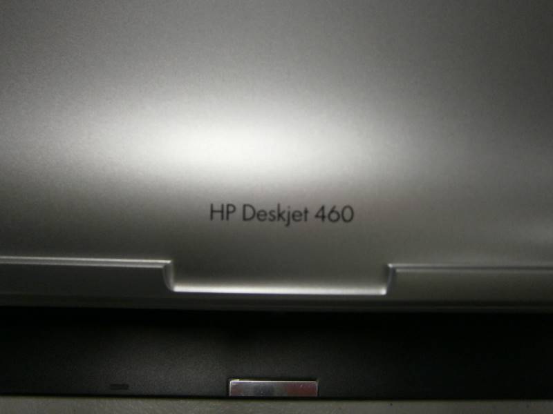lot 25 image: HP Deskjet 460