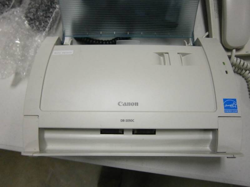 lot 40 image: Canon DR2050C Printer, Full Feature Phones