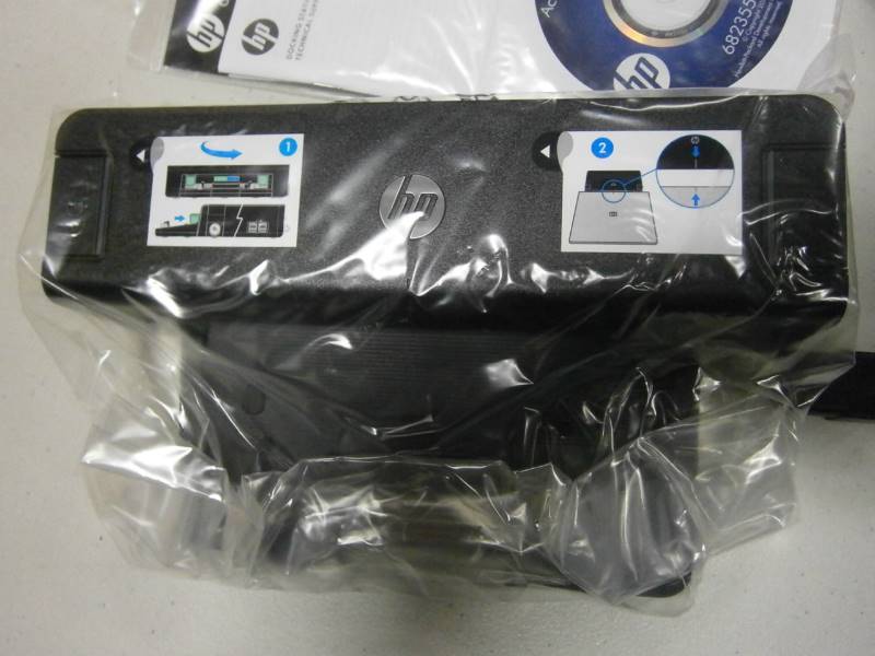 lot 66 image: (New) HP Docking Station
