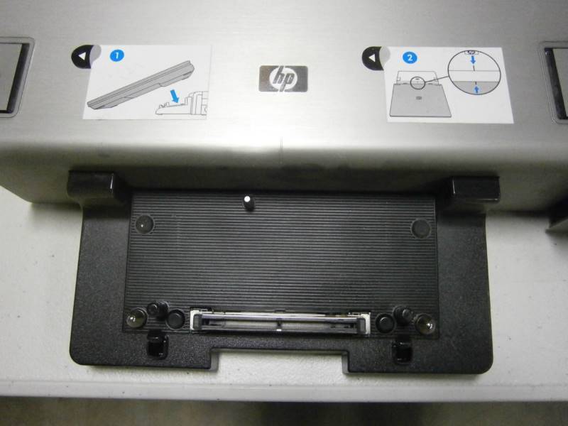 lot 151 image: HP Docking Stations