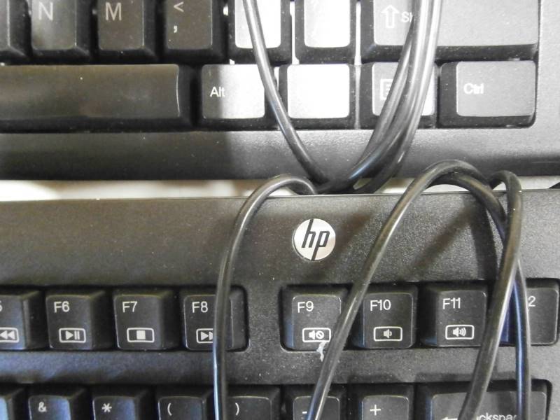 lot 172 image: Keyboards