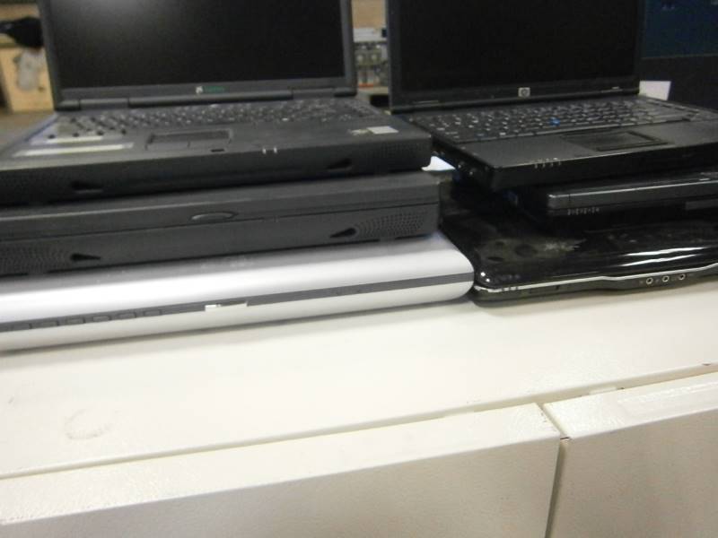 lot 212 image: (6) Laptops (no hard drives)