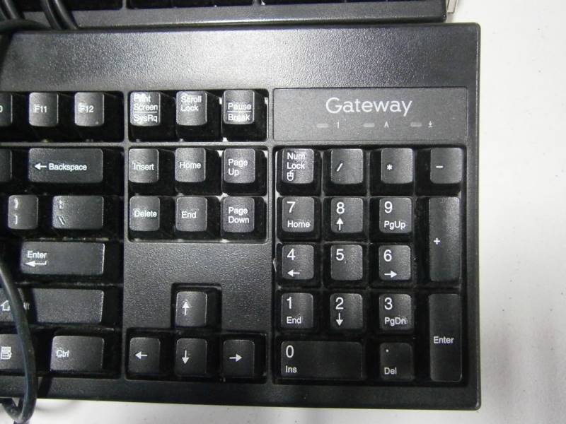 lot 174 image: Keyboards