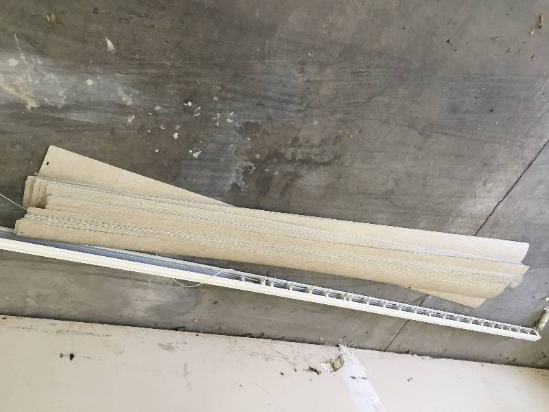 Track Blinds 128