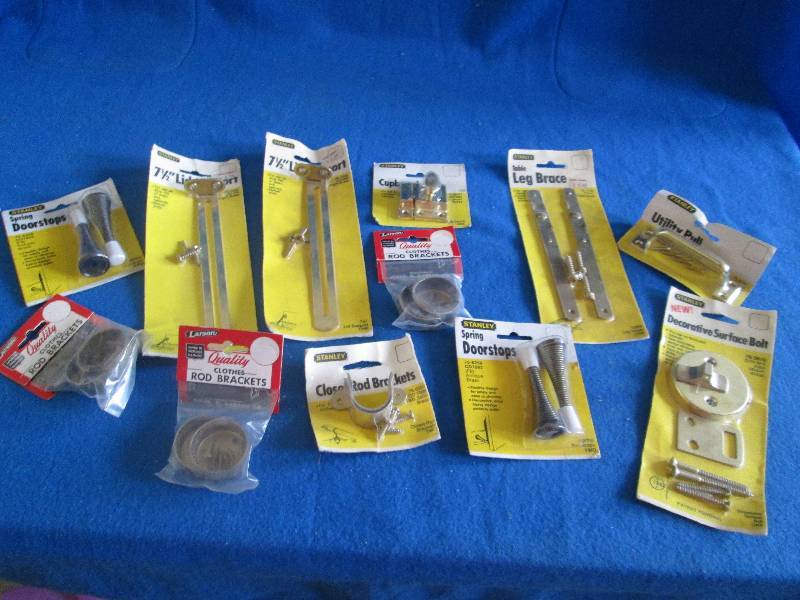 mixed lot of Standly hardware parts...