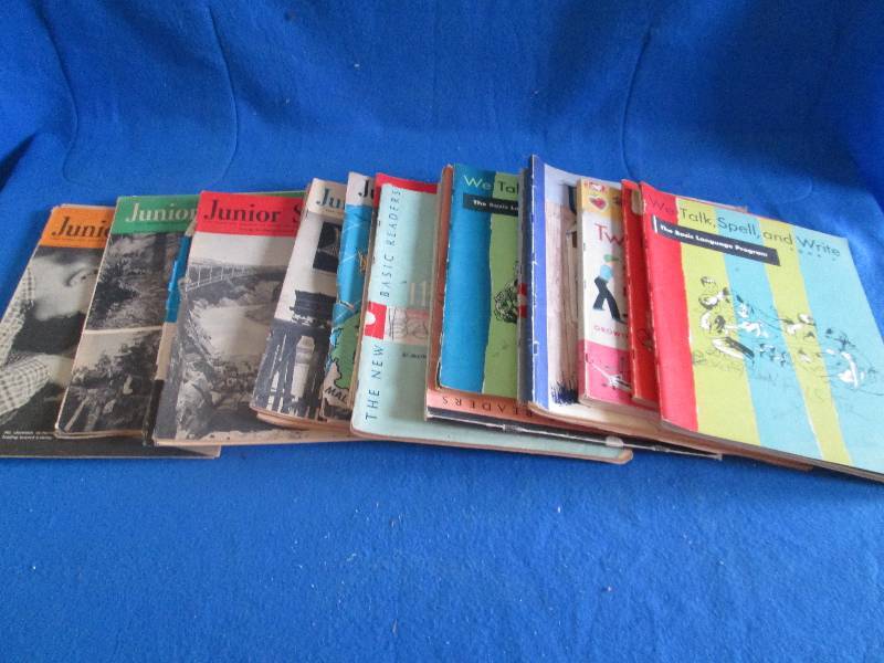 mixed lot of vintage magazines ...