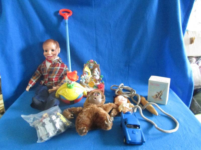 mixed lot of vintage kids toys ...