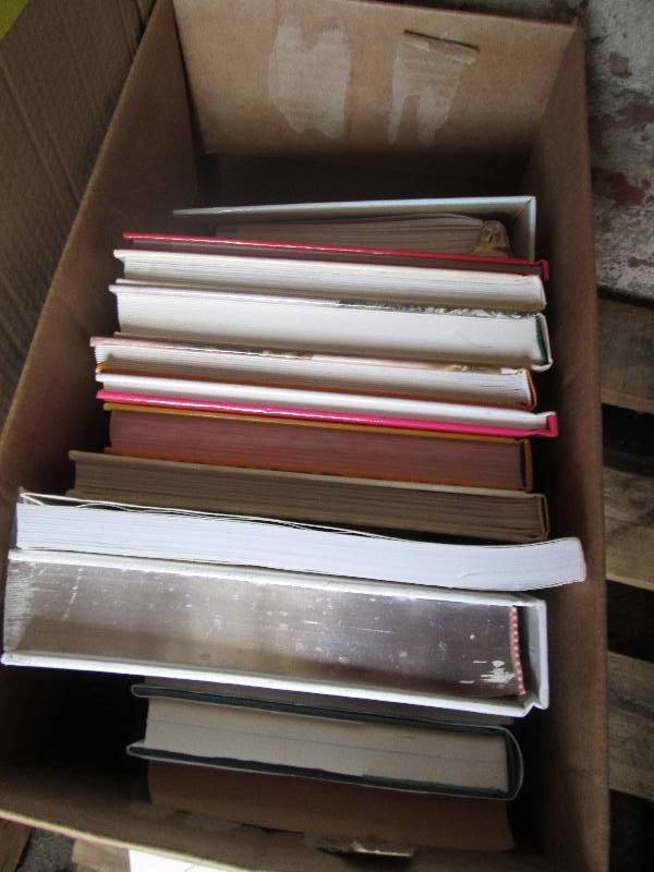 lot of cook books ...