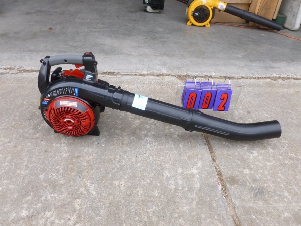 SnS Auctions # 204 Outdoor Equipment
