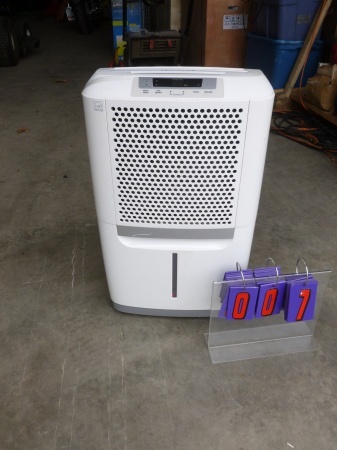 SnS Auctions # 204 Outdoor Equipment