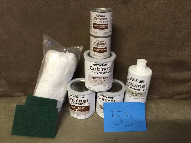 lot 55 image: Rust-Oleum Transformations Gray Cabinet Small Kit NEW