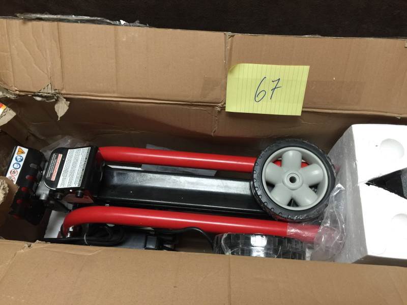 lot 67 image: Homelite 5 ton Electric Log Splitter  New